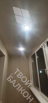 Остекление балкона и балконного блока профилем Rehau 60 и отделка панелями ПВХ