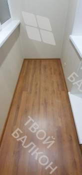 Остекление балкона и балконного блока профилем Rehau 60 и отделка панелями ПВХ